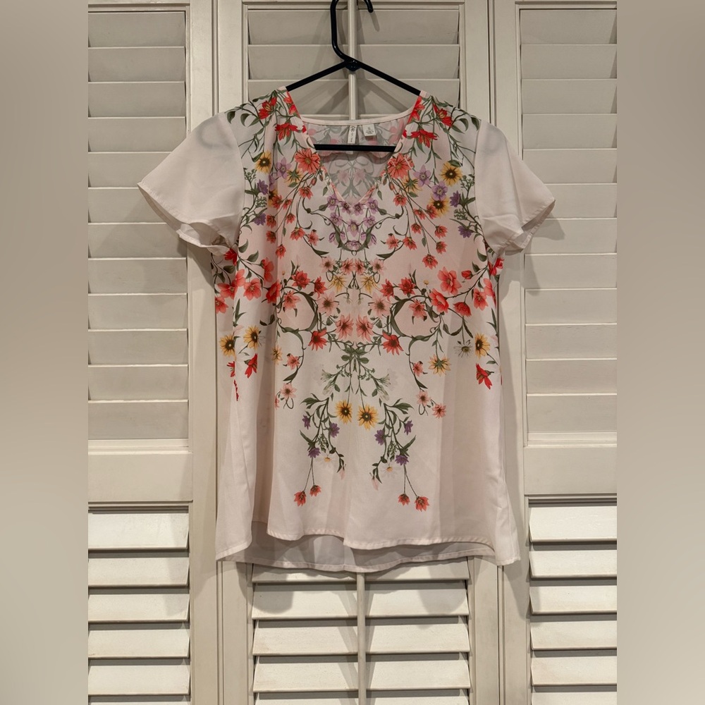 Cato Sheer Floral Top Women’s Size Small